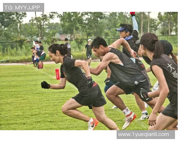 深圳飞盘队的速度之道：探索飞盘运动中的快速技巧与训练方法